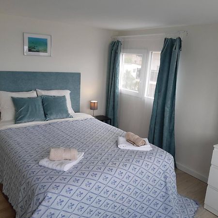 Apartamento Frente Al Mar Playa De Coroso Ribeira Zewnętrze zdjęcie