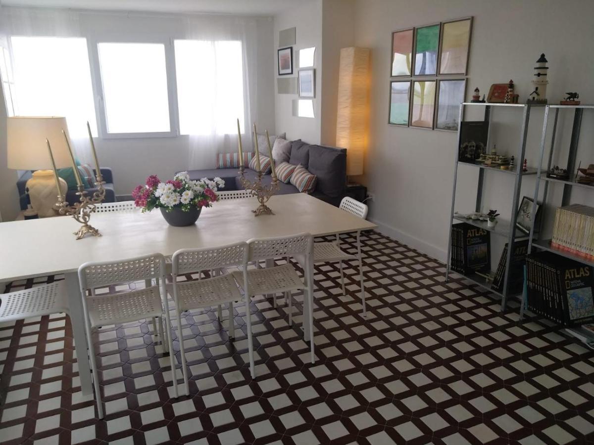 Apartamento Frente Al Mar Playa De Coroso Ribeira Zewnętrze zdjęcie